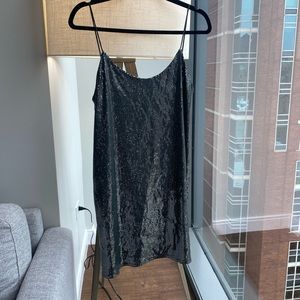 Zara dress size XS never worn outside
